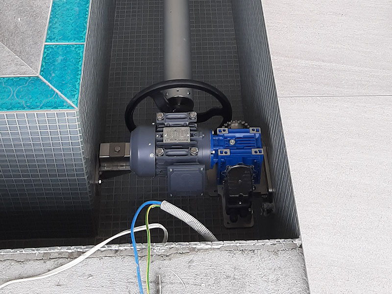 automatic pool cover motor